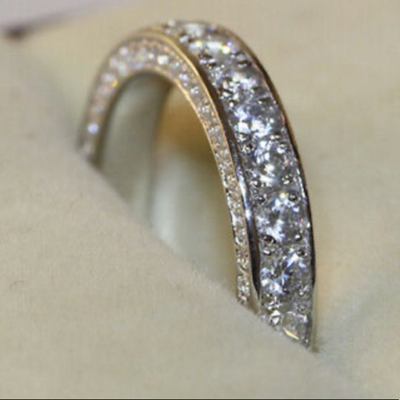 NEW 924 Sterling silver Diamond Ring - Picture 5 of 9